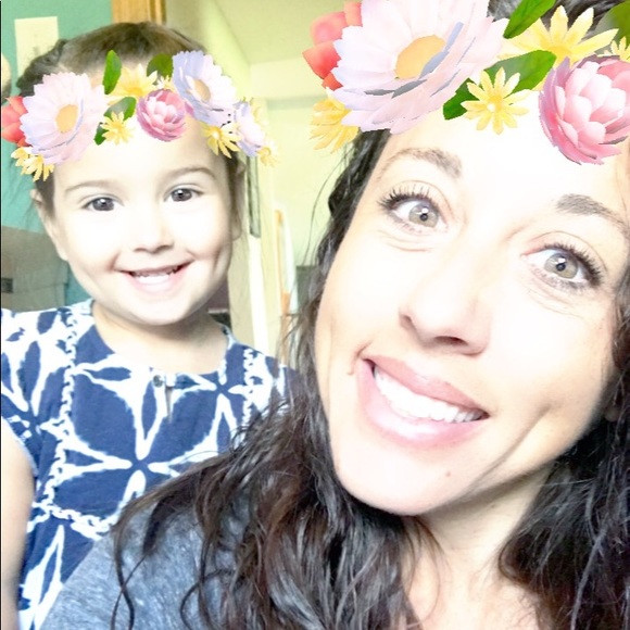 Meet your Posher, Christina - Picture 1 of 1